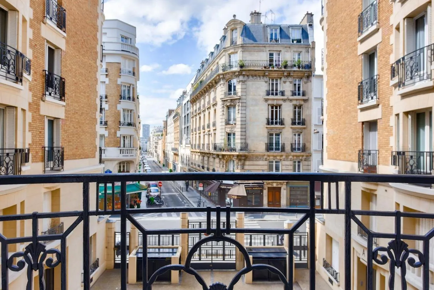 Appartement Charmant T2 A Proximite De La Tour Eiffel